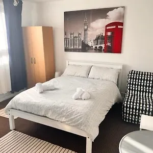  Homestay Beautiful Close To Brick Lane United Kingdom