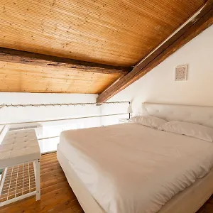 Loft Navigli Porta Genova Apartamento Milán